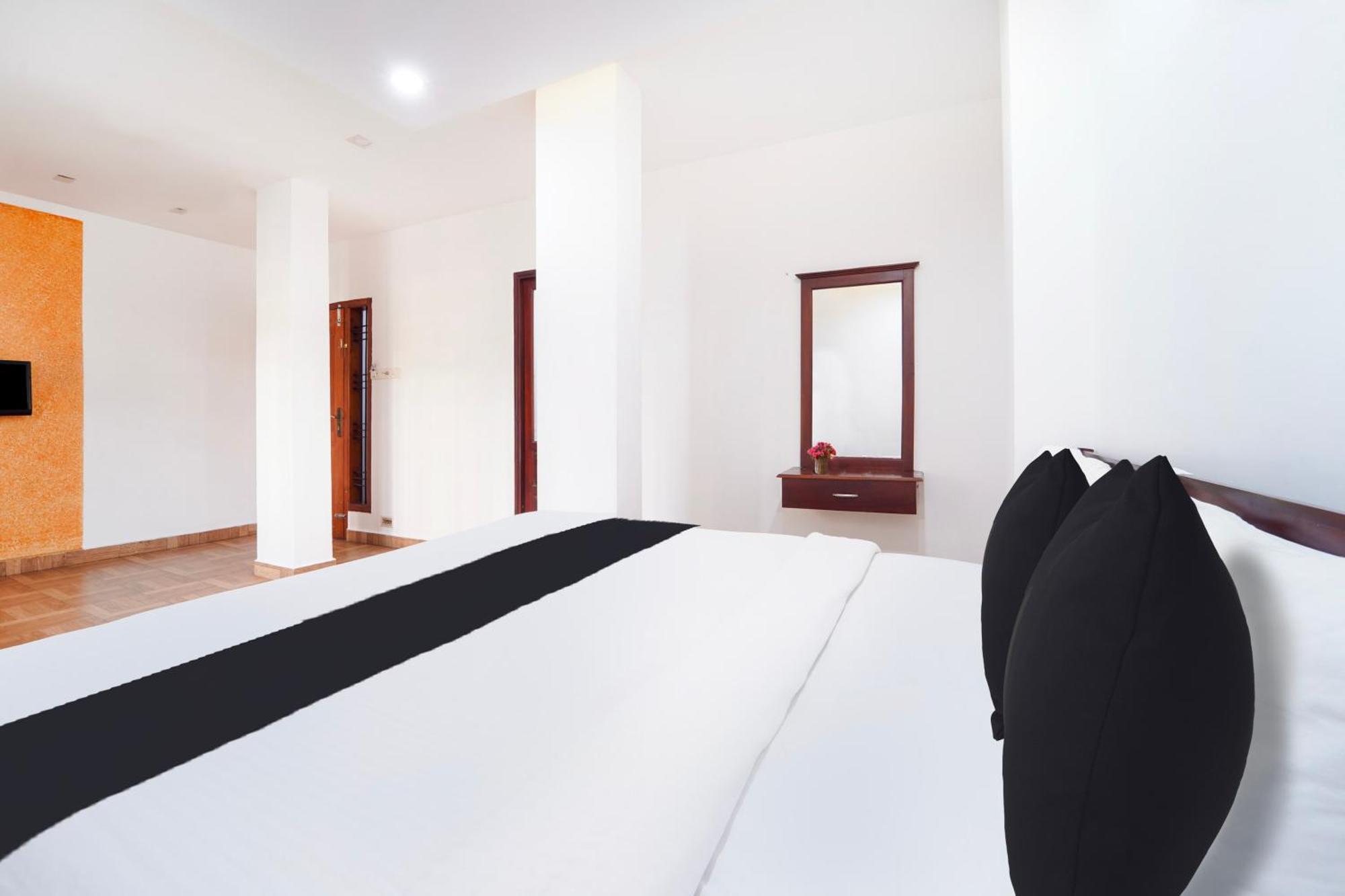 Super Townhouse City Center Ernakulam Kochi エクステリア 写真